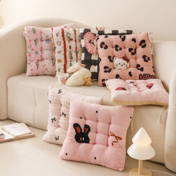 Thick Plush Warm Student Seat Cushion